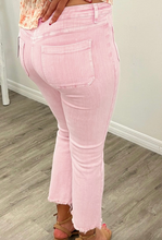 Load image into Gallery viewer, Pre-Order Pink Multi Buttons Raw Edge Crop Jeans