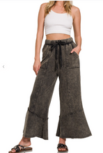 Load image into Gallery viewer, Black Mineral Wash Flare Hem Pants w/Pockets