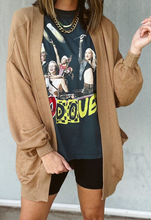 Load image into Gallery viewer, Pre-Order Light French Beige Ribbed Edge Exposed Seam Knit Cardigan with Pockets