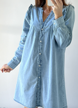 Load image into Gallery viewer, Pre-Order Ruffled V Neck Buttoned Shift Denim Dress