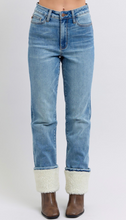 Load image into Gallery viewer, Pre-Order Shearling Cuff Straight Leg Judy Blue Jeans