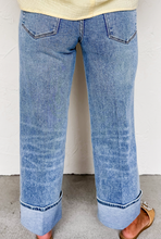 Load image into Gallery viewer, Pre-Order Center Seam Cuffed Hem Straight High Waist Jeans