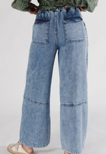 Load image into Gallery viewer, Pre-Order Ashleigh Blue Acid Wash Exposed Seam Drawstring Elastic Waistband Jeans