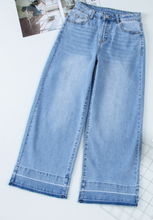 Load image into Gallery viewer, Pre-Order Raw Hem Straight Leg Loose High Waist Jeans