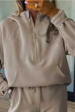 Load image into Gallery viewer, Pre-Order Jet Stream Half Zip Thumbhole Sleeve Hoodie Active Pants 2pcs Outfit