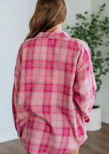 Load image into Gallery viewer, Pre-Order Sachet Pink Plaid Print Rounded Hem Long Sleeve Shirt with Pockets