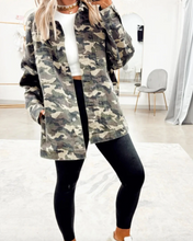 Load image into Gallery viewer, Pre-Order Green Camo Chest Pockets Loose Jean Jacket