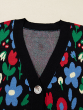 Load image into Gallery viewer, Pre-Order Black Floral Print V Neck Buttoned Short Cardigan Sweater