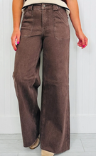 Load image into Gallery viewer, Pre-Order Retro Washed Patch Pocket Loose Jeans