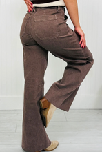 Load image into Gallery viewer, Pre-Order Retro Washed Patch Pocket Loose Jeans