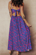 Load image into Gallery viewer, Pre-Order Blue Floral Print Twisted V Neck Tied Backless Maxi Dress