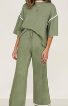 Load image into Gallery viewer, Pre-Order Contrast Trim Half Sleeve Top Drawstring Pants Loose 2pcs Sweater Suits