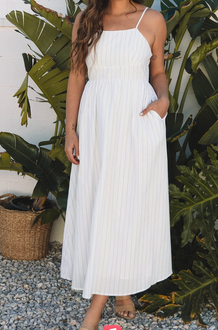 pocketed maxi dress Pre-Order Beige Stripe Spaghetti Strap High Waist – Worn & Refined Machine Washable Loft Beach Color:Pic White Size: Small Strapless Linen A-Line Maxi
