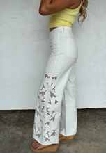 Load image into Gallery viewer, Pre-0rder Blakeley Summer Floral Charm Wide Leg Jeans