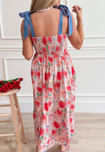 Load image into Gallery viewer, Pre-Order Black Floral Print V Neck Pleated Tiered Maxi Dress (Copy)