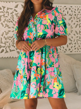 Load image into Gallery viewer, Pre-Order Green Floral Puff Sleeve Collar Buttoned Babydoll Dress