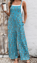 Load image into Gallery viewer, Pre-Order Floral Print Spaghetti Straps Loose Pocketed Jumpsuit