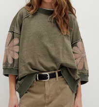 Load image into Gallery viewer, Pre-Order Breen Mineral Wash Raw Seam Patchwork Flower Patched 3/4 Sleeve Oversize Top