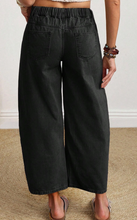 Load image into Gallery viewer, Pre-Order Black Solid Color Square Patch Pocket Ankle-length Barrel Jeans