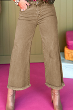 Load image into Gallery viewer, Pre-Order Light French Beige Acid Washed High Rise Cropped Wide Leg Jeans