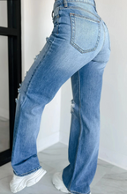 Load image into Gallery viewer, Pre-Order Mid Rise Distressed Sneak Peek Straight Leg Jeans