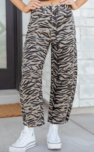 Load image into Gallery viewer, Pre-Order Zebra Stripe Printed Wide Leg Jeans