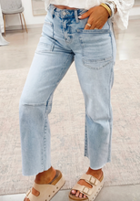 Load image into Gallery viewer, Pre-Order Blue Frayed Cropped Straight Jeans