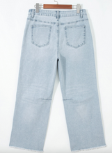Load image into Gallery viewer, Pre-Order Blue Frayed Cropped Straight Jeans