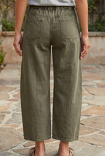 Load image into Gallery viewer, Pre-Order Green Solid Color Square Patch Pocket Ankle-length Barrel Jeans