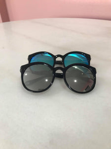 Large Mirrored Sunglasses