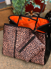 Load image into Gallery viewer, Pre-Order Leopard Neoprene Tote Bag and Pouch