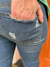 Load image into Gallery viewer, Judy Blue Straight Leg Distressed Jeans