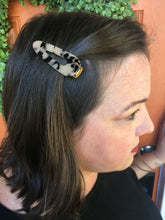 Load image into Gallery viewer, Black &amp; Cream Marble Hair Clip