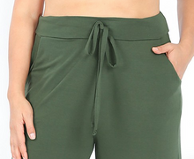 Load image into Gallery viewer, Army Green Cropped Lounge Pants