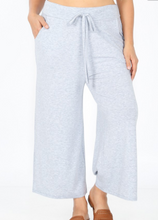 Load image into Gallery viewer, Heather Grey Cropped Lounge Pants