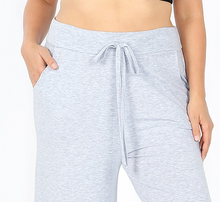 Load image into Gallery viewer, Heather Grey Cropped Lounge Pants