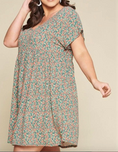 Load image into Gallery viewer, Plus Size Swing Dress