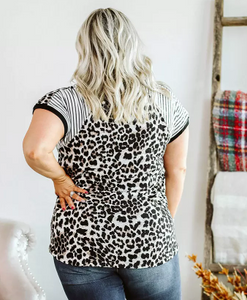 Pre-Order Plus Size Leopard Ragland Sleeve Top