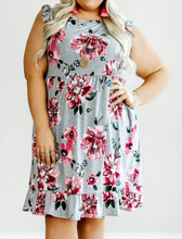 Load image into Gallery viewer, Pre-Order Plus Size Floral Dress