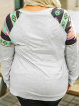 Load image into Gallery viewer, Pre-Order Plus Size Raglan Sleeve Aztec Pullover Top
