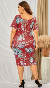 Pre-Order Plus Size Floral Short Sleeve Slim Fit Midi Dress