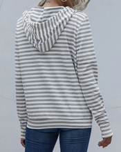 Load image into Gallery viewer, Pocket Striped Sweatshirt with Zipper