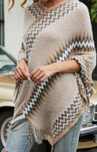 Load image into Gallery viewer, Geometry Print Tassel Poncho&#39;s