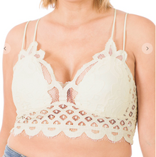 Load image into Gallery viewer, Ivory Crochet Bralette