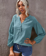 Load image into Gallery viewer, Pre-Order Casual Balloon Sleeve Crinkled Blouse Top