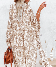 Load image into Gallery viewer, Pre-Order Dolman Sleeve Kimono&#39;s