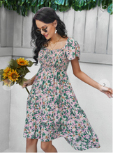 Load image into Gallery viewer, Pre-Order Square Neck Short Sleeve Floral Dress