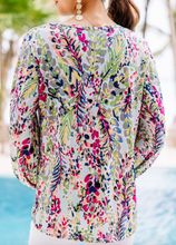 Load image into Gallery viewer, Pre-Order Green Floral Print Puffy Sleeve Loose Blouse