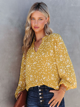 Load image into Gallery viewer, Yellow Split Neck Fall Printed Crinkled Blouse