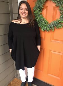 Black 3/4 Sleeve Boxy Top with Pockets